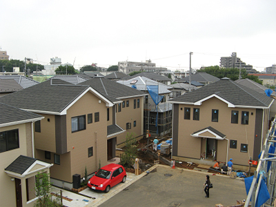 ������A�C�^�E��25������